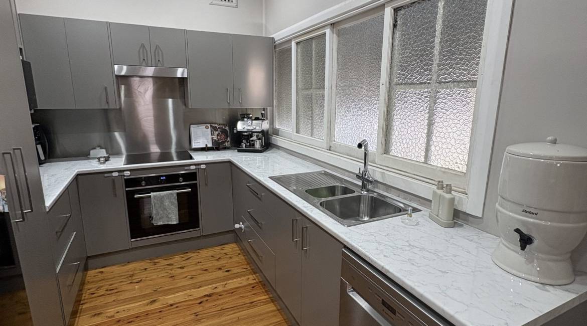 35 Fitzroy St, Mayfield, NSW 2304 Australia