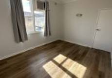 2/38 Charles St, Warners Bay, NSW 2282 Australia