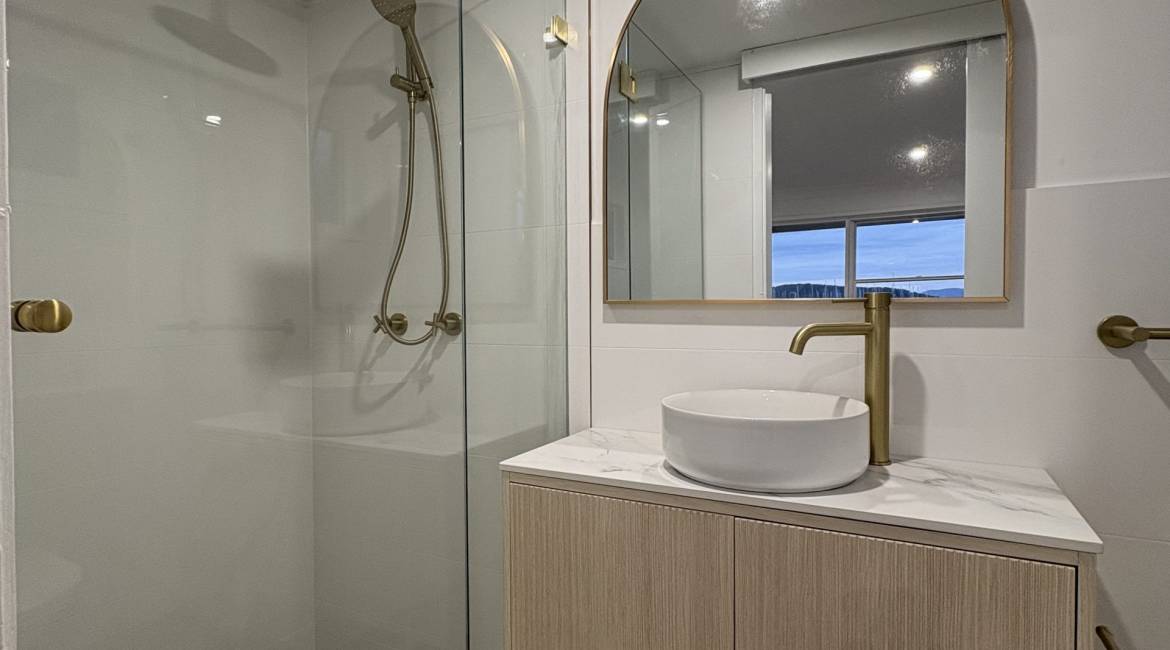 686A Pacific Hwy, Belmont, NSW 2280 Australia