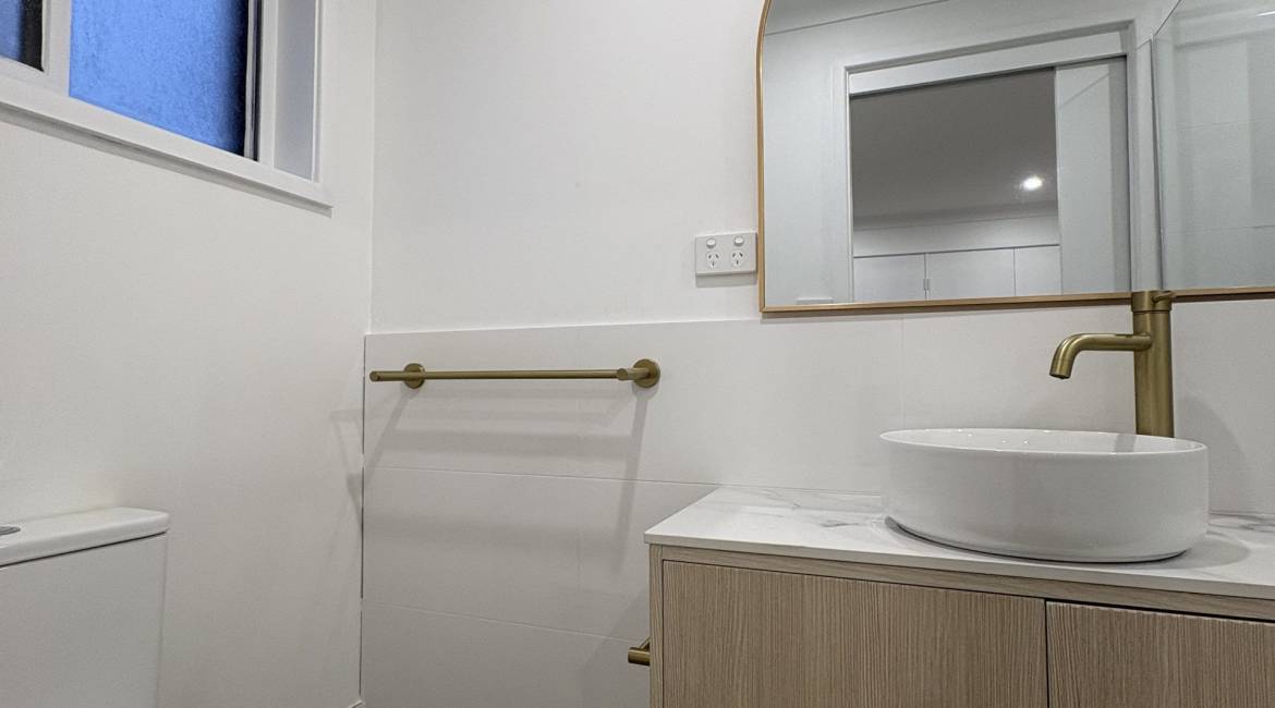 686A Pacific Hwy, Belmont, NSW 2280 Australia