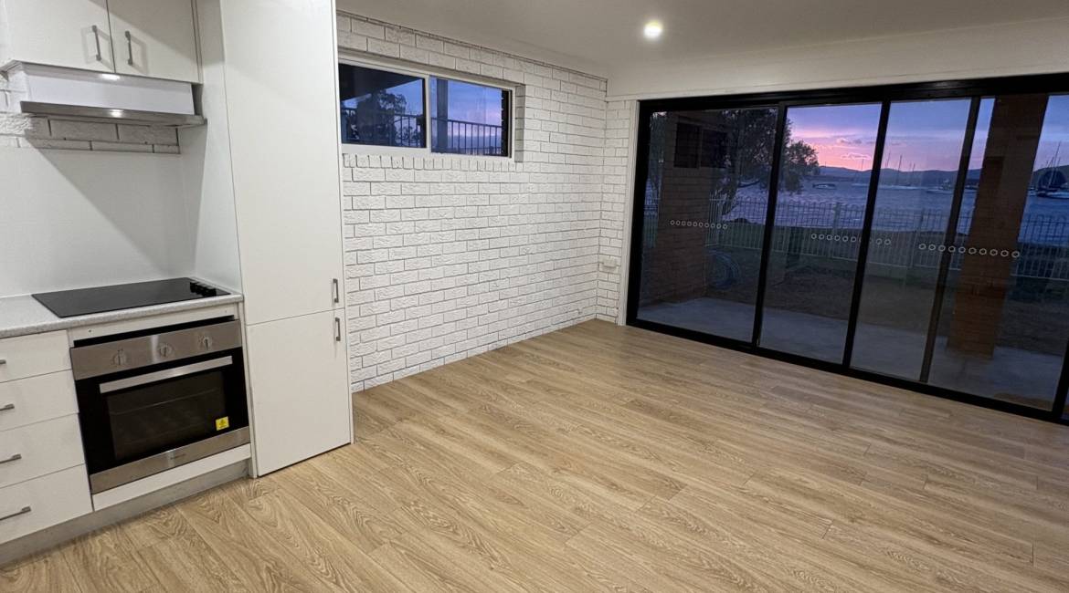 686b Pacific Hwy, Belmont, NSW 2280 Australia