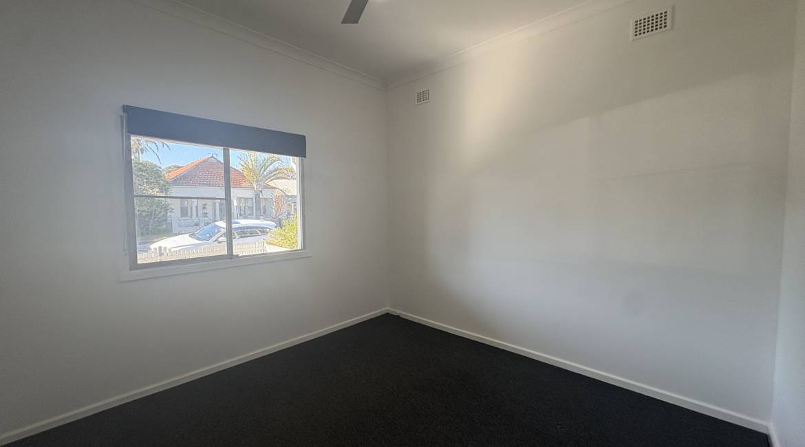 39 Cleary Street, Hamilton, NSW 2303 AUSTRALIA