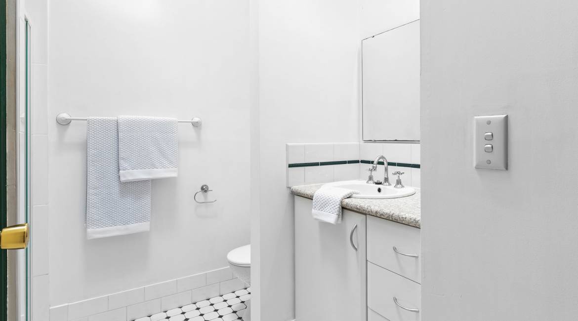 206 Lawson St, Hamilton South, NSW 2303 Australia