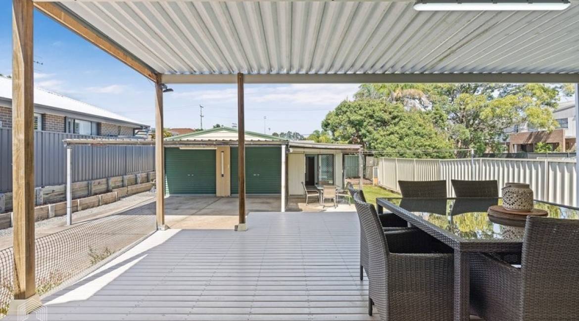 2/63 Albert St, Warners Bay, NSW 2282 Australia