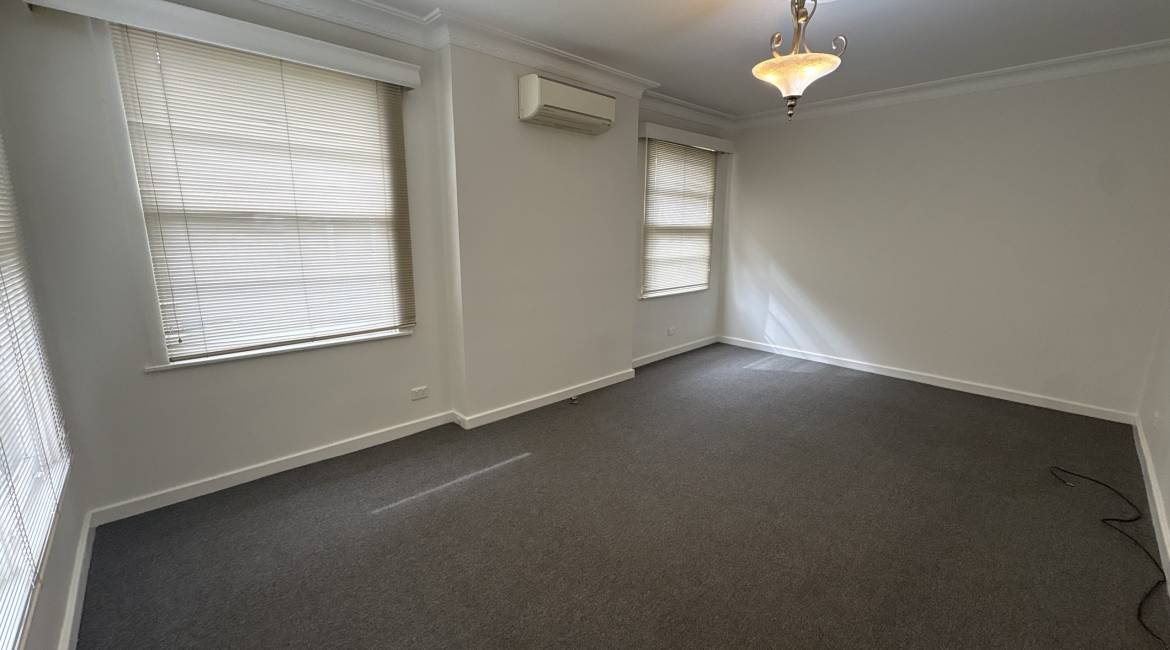 11 Sheridan Ave, Adamstown Heights, NSW 2289 Australia