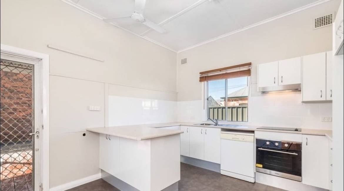 10 Stephen St, Georgetown, NSW 2298 Australia