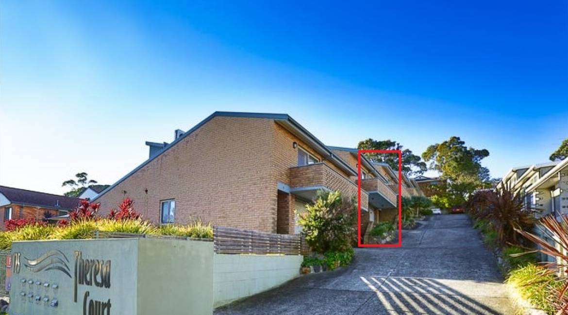 2/125 Brooks St, Bar Beach, NSW 2300 Australia