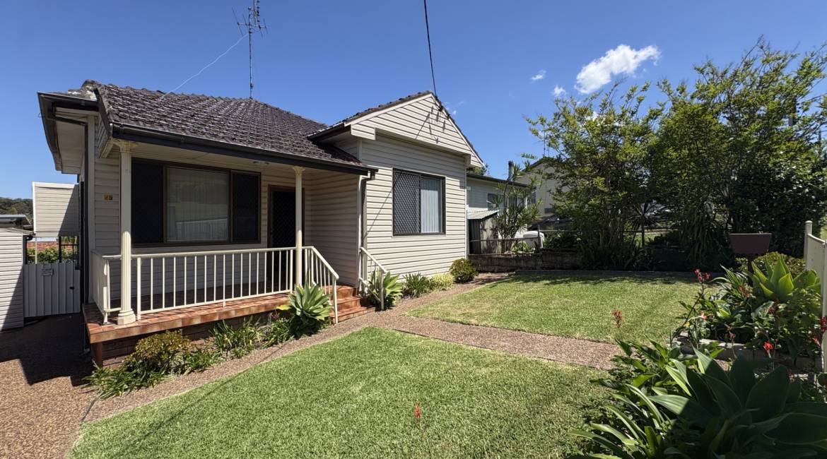 25 Tennent Rd, Mount Hutton, NSW 2290 Australia