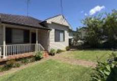 25 Tennent Rd, Mount Hutton, NSW 2290 Australia