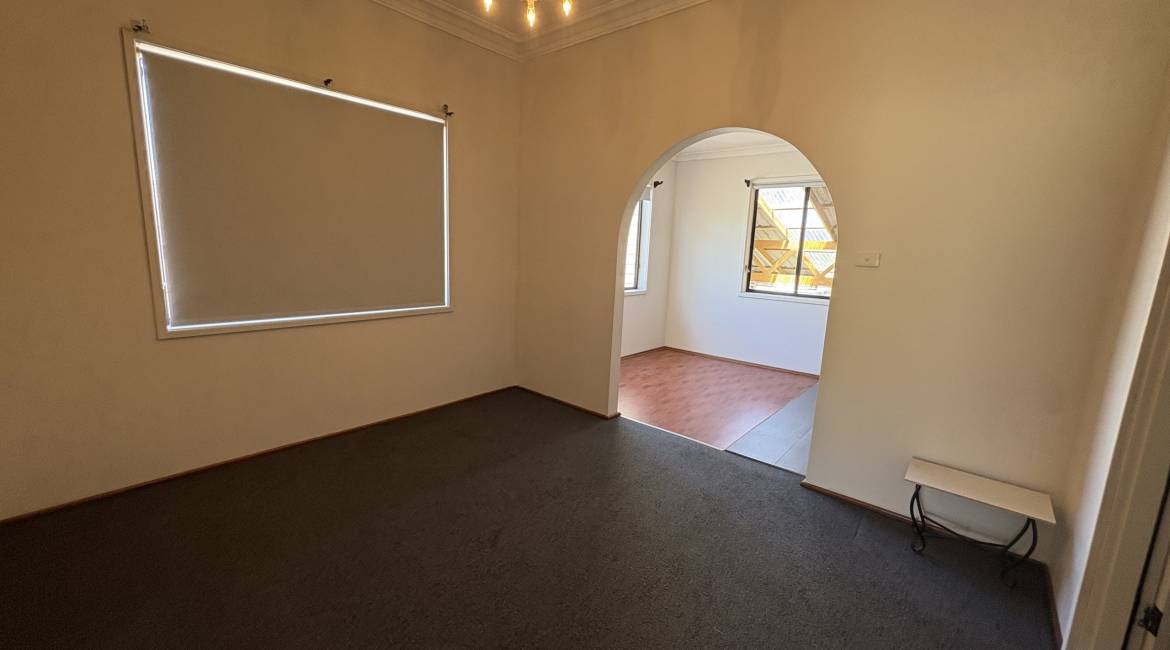 25 Tennent Rd, Mount Hutton, NSW 2290 Australia