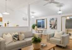 20 Holly Circuit, New Lambton Heights, NSW 2305 AUSTRALIA