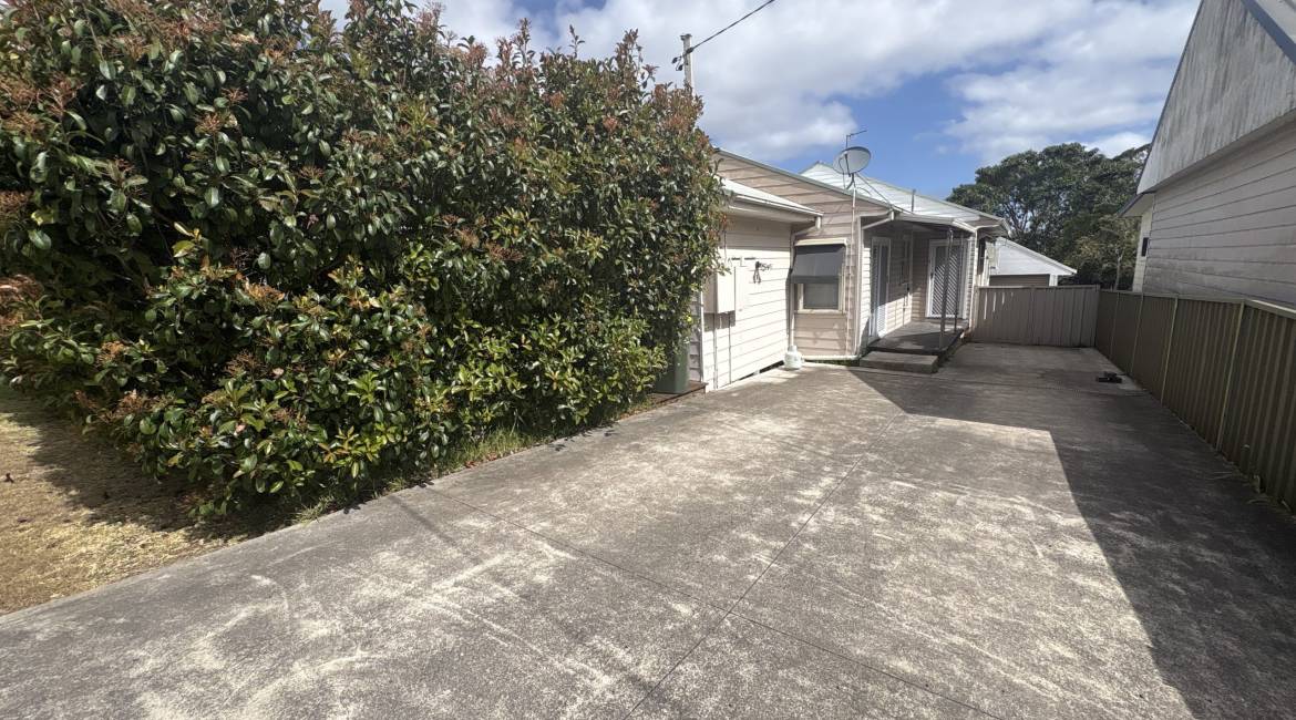 1/14 Heshbon St, Gateshead, NSW 2290 Australia