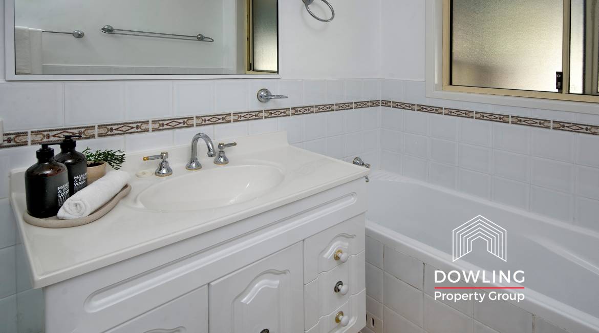 1 Forrester Close, Warners Bay, NSW 2282 AUSTRALIA