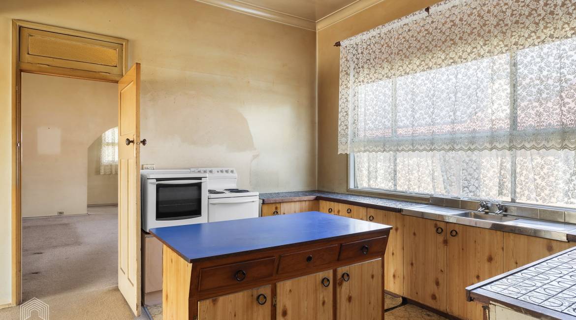 8 Woodstock Street, Mayfield, NSW 2304 AUSTRALIA