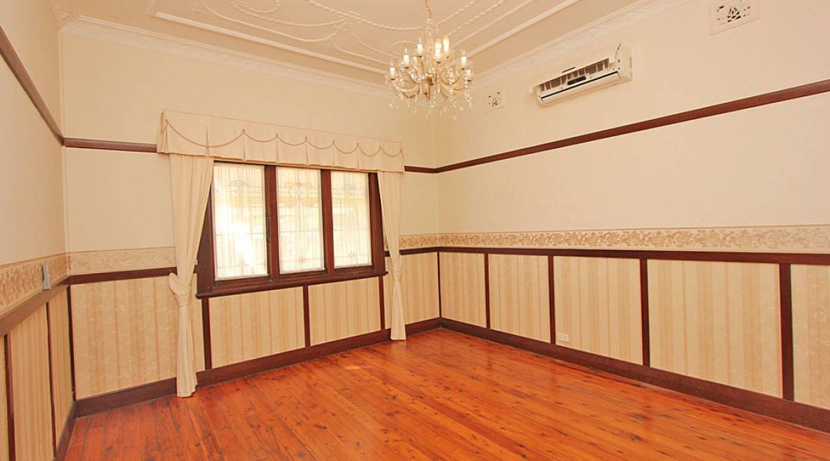 4 Avon Street, Mayfield, NSW 2304