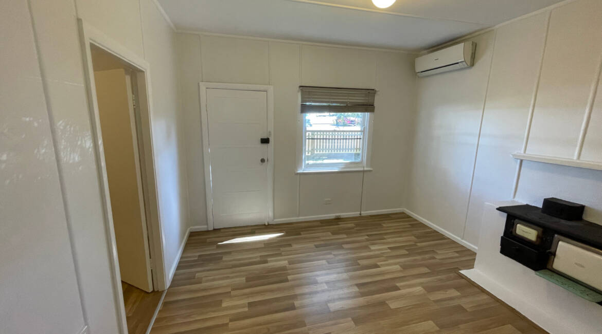 19 Merthyr St, Kurri Kurri, NSW 2327 Australia