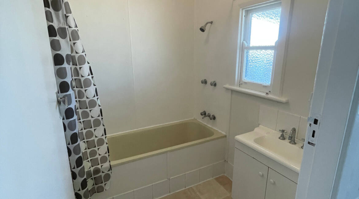 19 Merthyr St, Kurri Kurri, NSW 2327 Australia