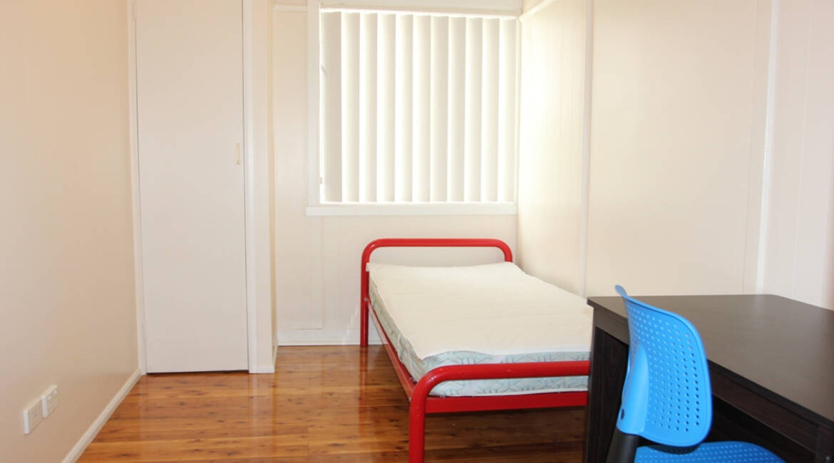 Room 2/21 Wilkinson Avenue, Birmingham Gardens, NSW 2287