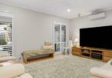 37 Kitchener Parade, Mayfield East, NSW 2304 AU