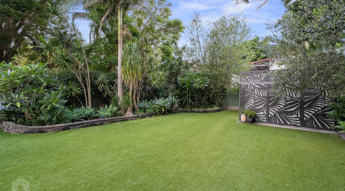 37 Kitchener Parade, Mayfield East, NSW 2304 AU