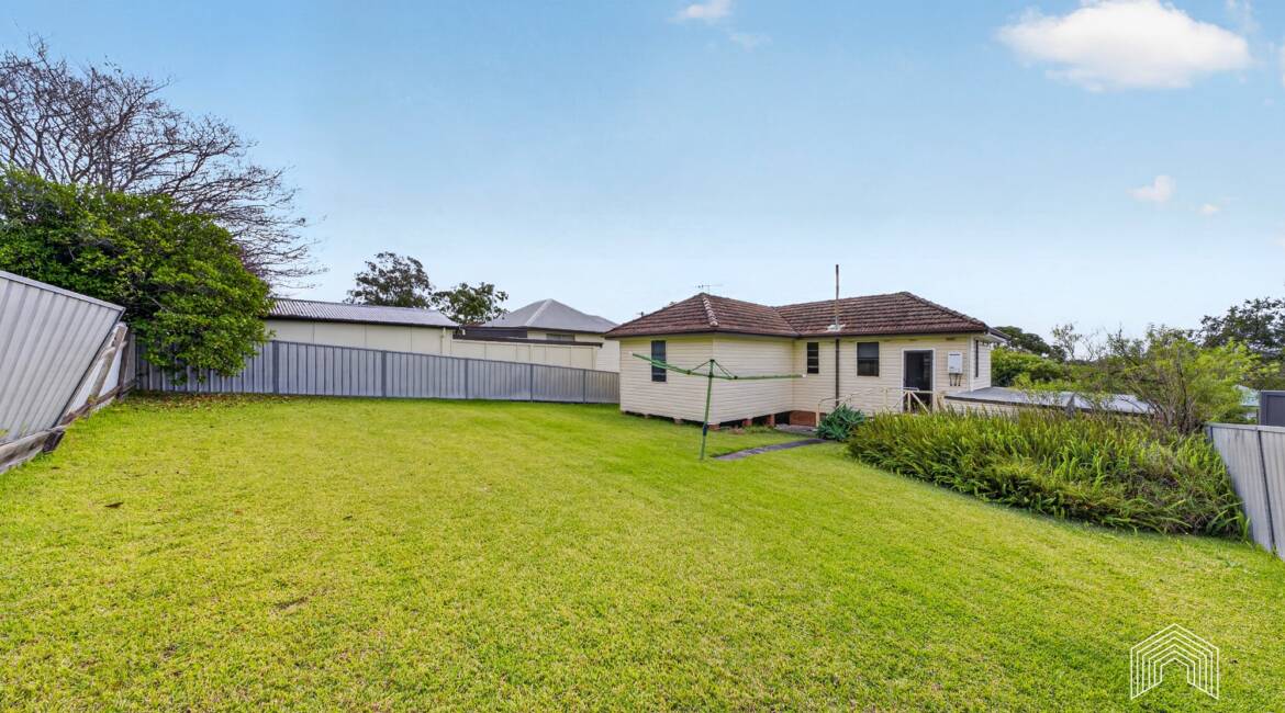 11 Rabaul St, Shortland, NSW 2307 AU