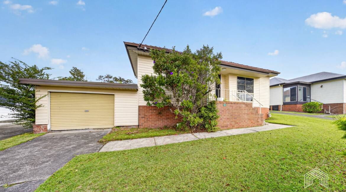 11 Rabaul St, Shortland, NSW 2307 AU