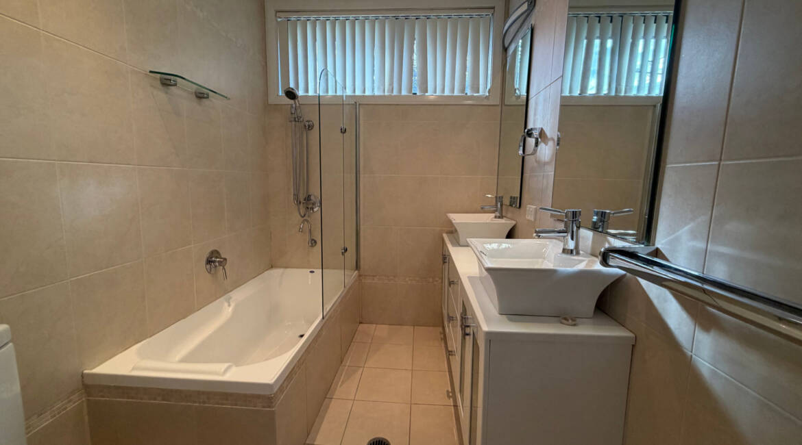 557 Maitland Road, Mayfield West, NSW 2304