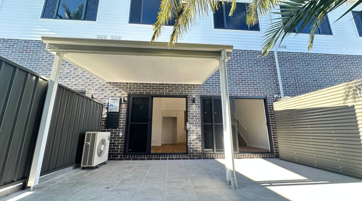 4/23 Kenibea Ave, Kahibah, NSW 2290 Australia