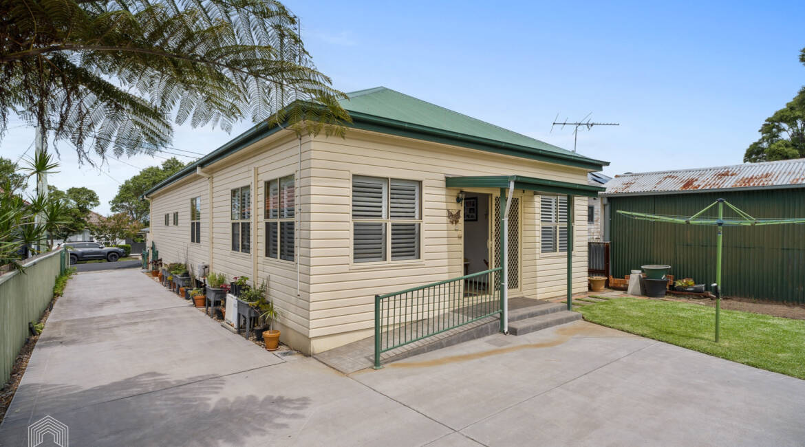 49 Carandotta St, Mayfield West, NSW 2304 Australia