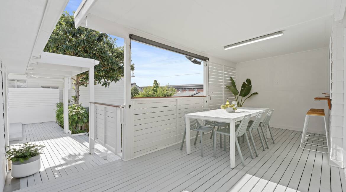 2 Vickers Street, Mayfield West, NSW 2304 AUSTRALIA
