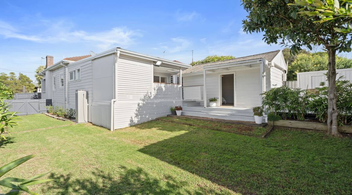 2 Vickers Street, Mayfield West, NSW 2304 AUSTRALIA