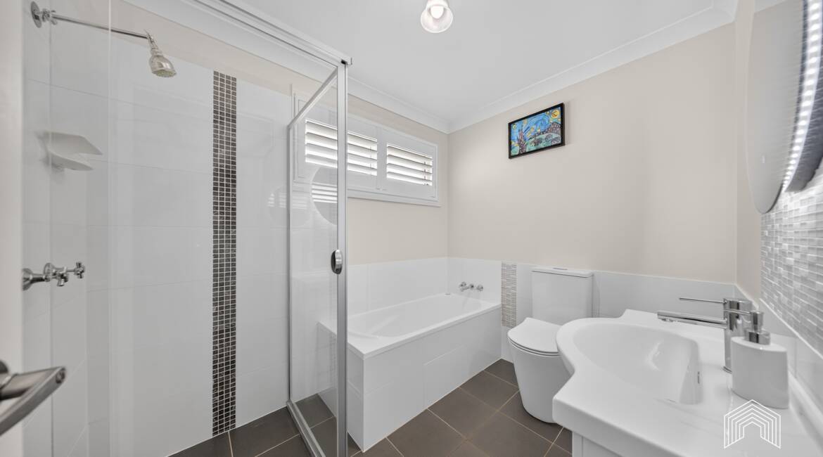 66 Budgeree Drive, Aberglasslyn, NSW 2320 AUSTRALIA