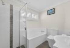 66 Budgeree Drive, Aberglasslyn, NSW 2320 AUSTRALIA