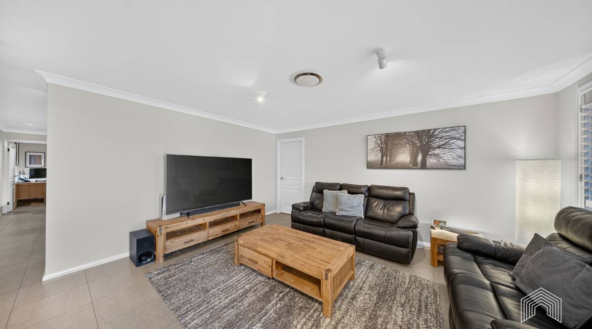 66 Budgeree Drive, Aberglasslyn, NSW 2320 AUSTRALIA
