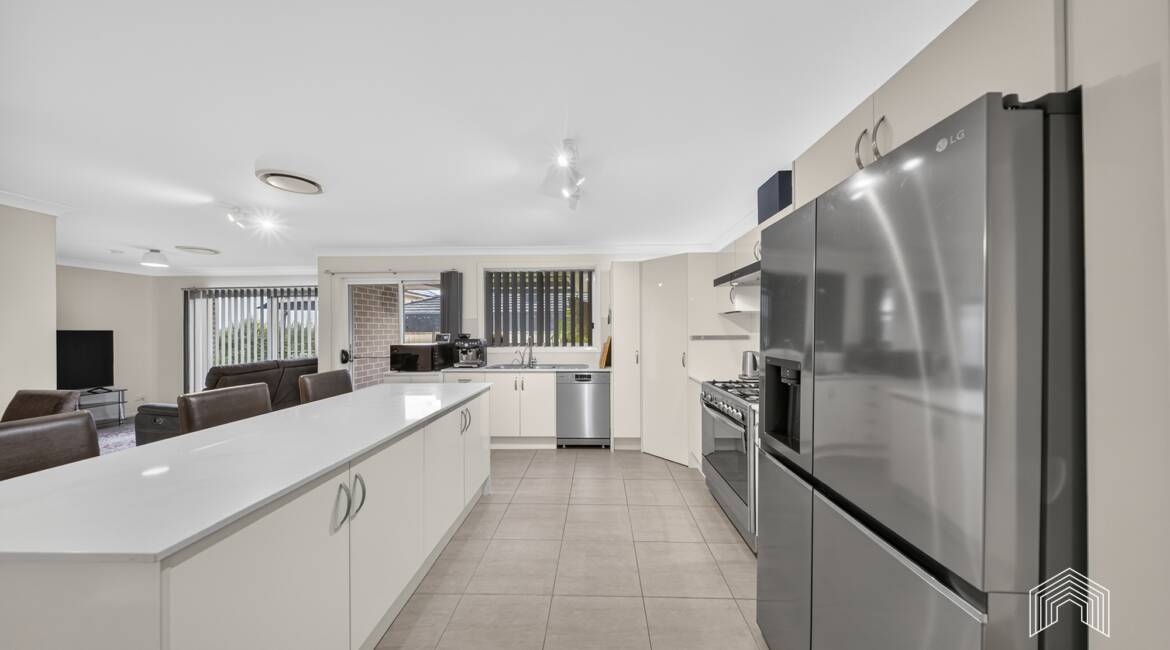 66 Budgeree Drive, Aberglasslyn, NSW 2320 AUSTRALIA