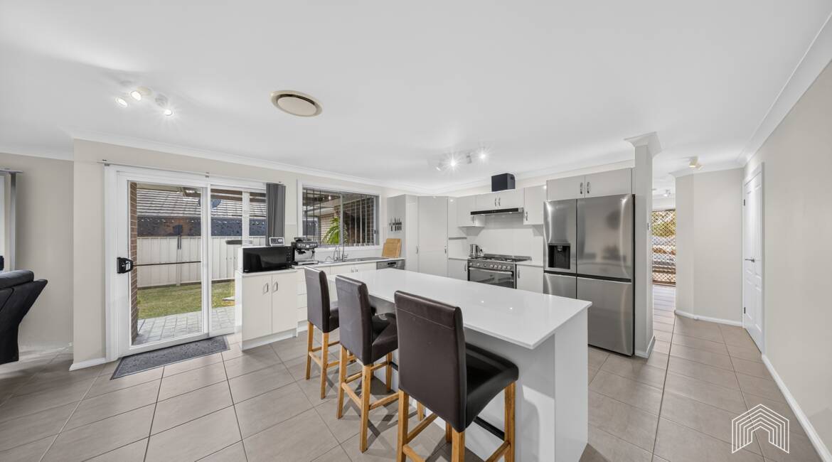 66 Budgeree Drive, Aberglasslyn, NSW 2320 AUSTRALIA
