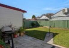 17 Stevenson Avenue, Mayfield West, NSW 2304 AU