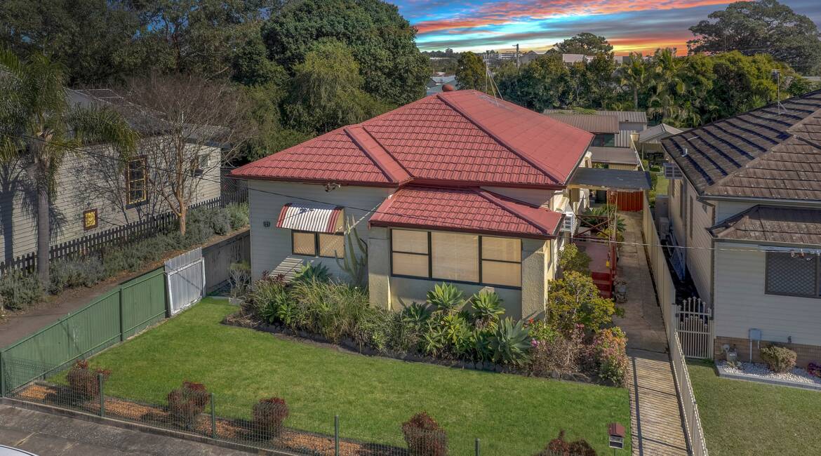 21 Roe Street, Mayfield, NSW 2304 AUSTRALIA