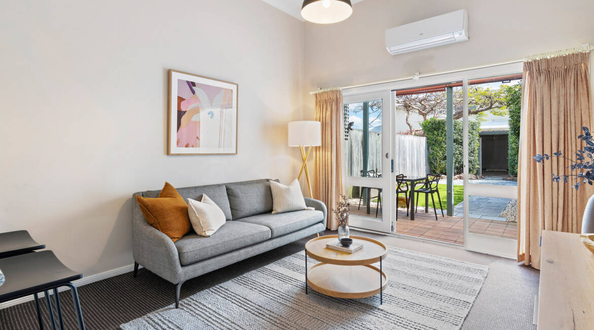 206 Lawson St, Hamilton South, NSW 2303 Australia