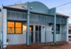 206 Lawson St, Hamilton South, NSW 2303 Australia