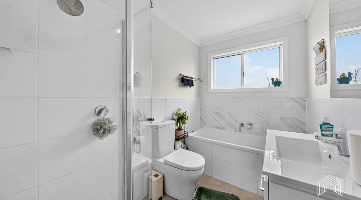3/8 Mort Street, Shortland, NSW 2307 AUSTRALIA
