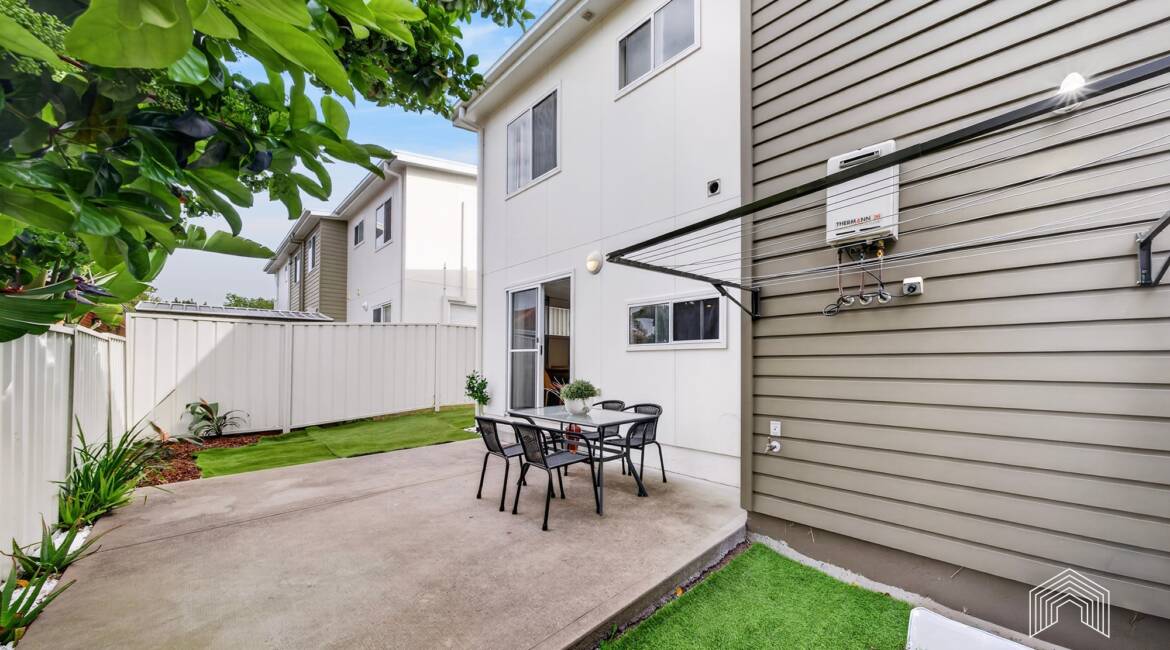 3/8 Mort Street, Shortland, NSW 2307 AUSTRALIA
