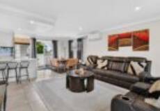 3/8 Mort Street, Shortland, NSW 2307 AUSTRALIA