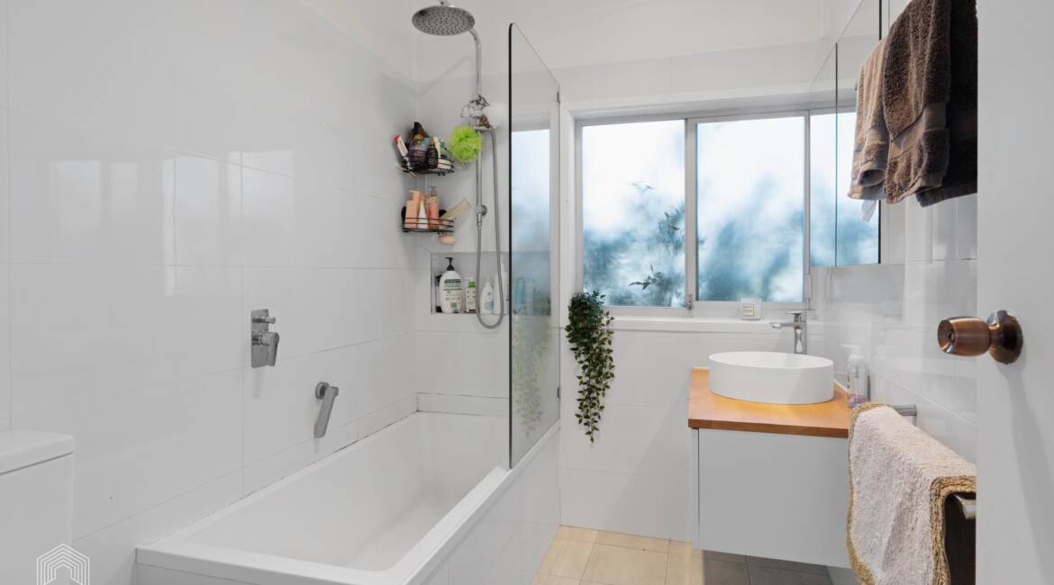 10 Miller Street, Mayfield West, NSW 2304 AU