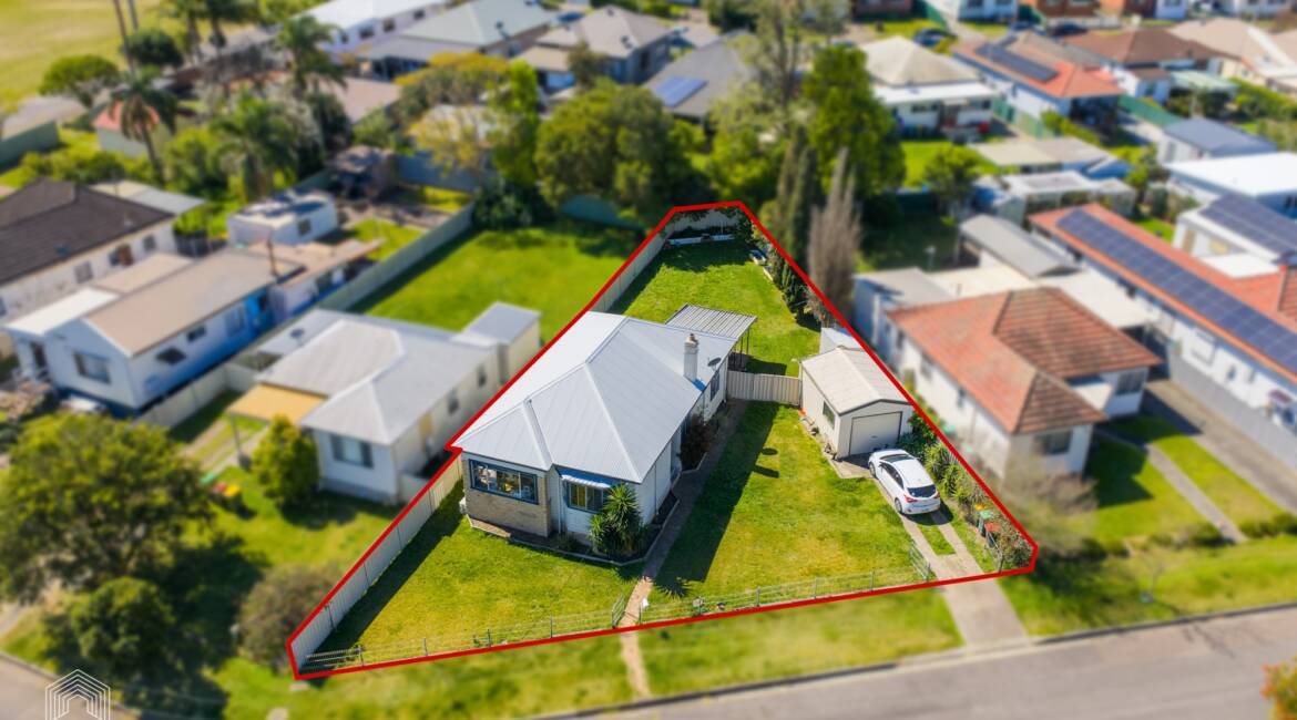 10 Miller Street, Mayfield West, NSW 2304 AU