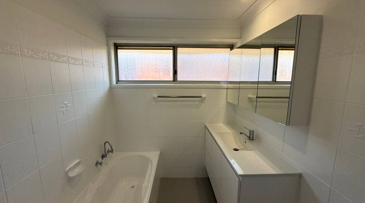 6/40 Kimian Ave, Waratah West, NSW 2298 Australia