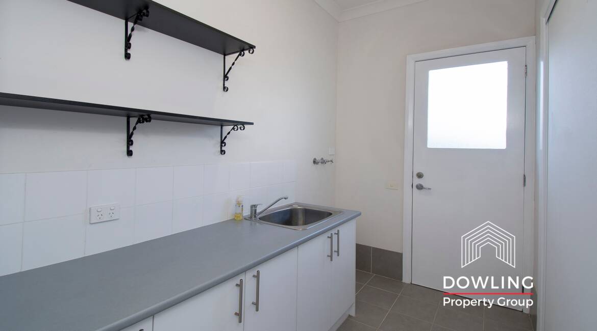 6 Kimberley Place, Macquarie Hills, NSW 2285 AUSTRALIA