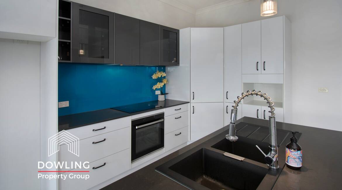 6 Kimberley Place, Macquarie Hills, NSW 2285 AUSTRALIA