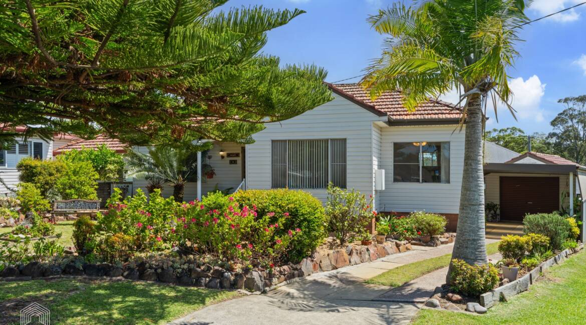 16 Travers Avenue, Mayfield West, NSW 2304 AUSTRALIA
