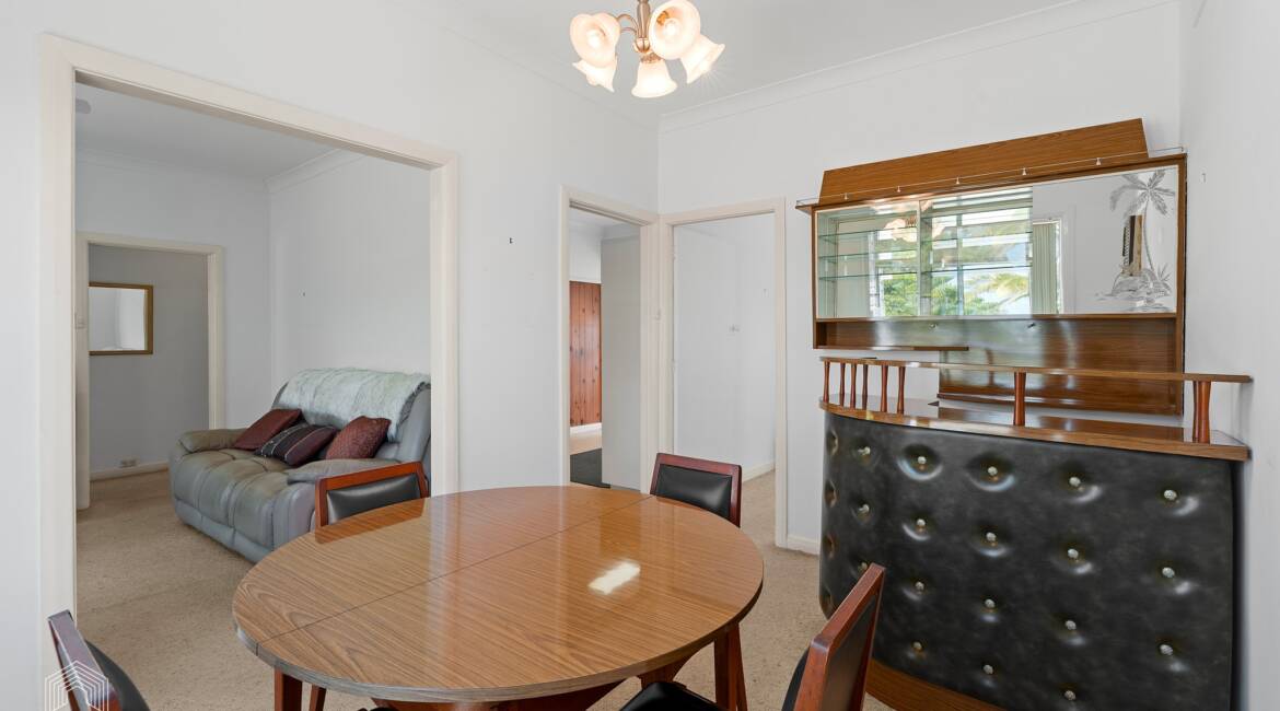 16 Travers Avenue, Mayfield West, NSW 2304 AUSTRALIA